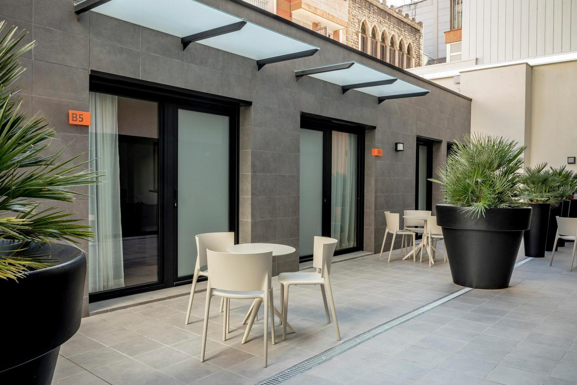 Europa Apartments Оспиталет-де-Льобрегат Экстерьер фото